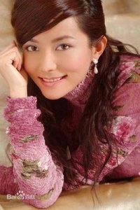 ​《情深深雨蒙蒙》方瑜的扮演者李钰去世十年，但留下的角色是经典