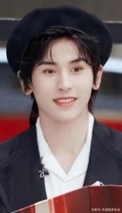 ​张哲瀚与徐嘉雯《芸汐传》CP绯闻：古装扮相迷人，引发恋情猜测