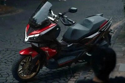 ​三阳HUSKY ADV 300终于来了，动力升级后卖3.18w能打动你吗？