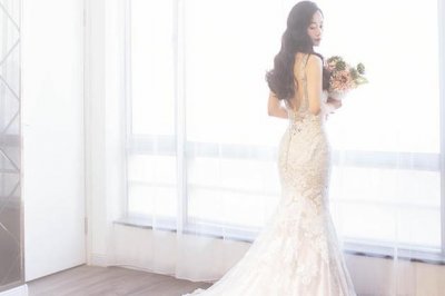 ​婚纱店试穿婚纱要钱吗？