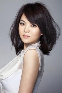 ​细数湖南卫视的女主持们，两个是女王，一个低调无名，一个太招黑