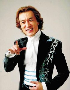 ​前著名主持人李咏患癌去世，享年50岁