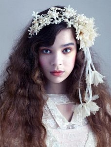​好莱坞新生代女星海莉·斯坦菲尔德