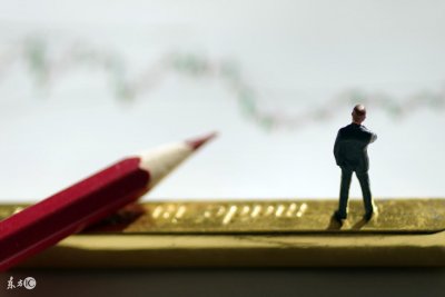 ​长航凤凰(000520)大幅拉升，暂报4.04元