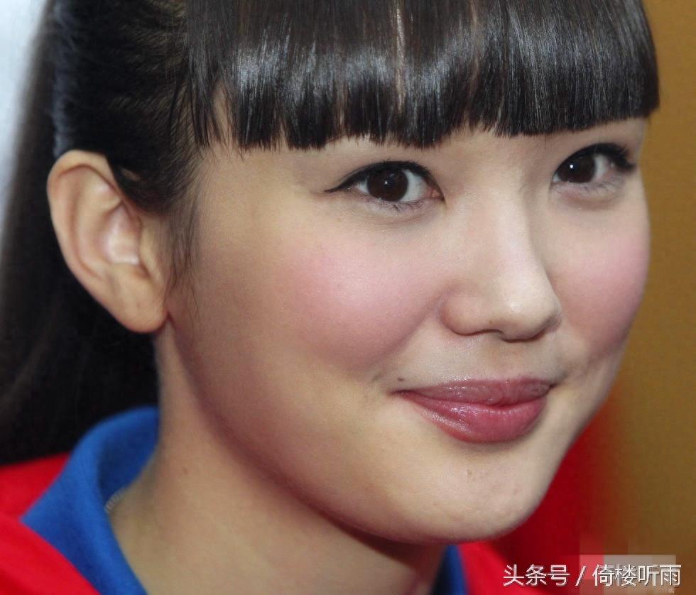 亚洲女排第一美女，哈萨克model级运动员艾媞博柯娃·莎宾娜