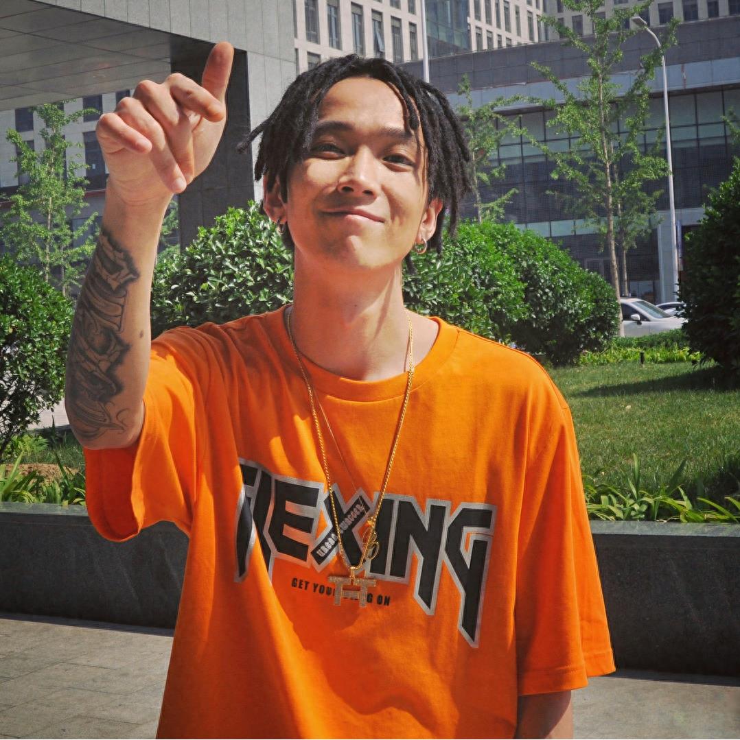 必火！中国有嘻哈 你的男孩TT生活照，你还记得他吗