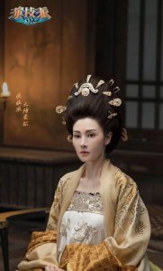 ​49岁李嘉欣最美杨贵妃片花曝光却不尽人意！生图看老美人迟暮？