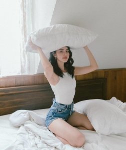​又一个时尚套路烂大街了？人人都在谈论的「BM」风，到底是什么？