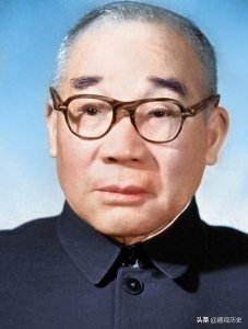 ​著名人口学家马寅初，提出计划生育第一人，自己却育有七个子女