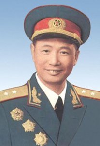 ​张震上将病逝后，子女发展得如何？4个儿子都是将军，女婿是少将