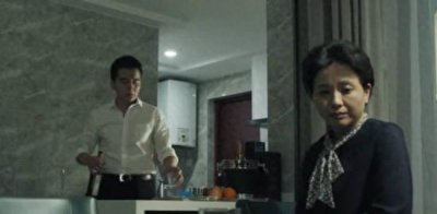 ​比祁同伟大10岁的梁璐，其实是位妈妈专业户，演技的确了得