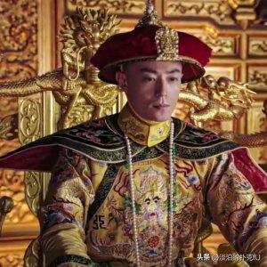 ​爱新觉罗•弘历