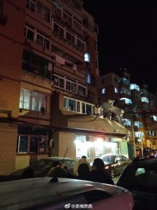 ​大连一栋居民楼发生煤气爆炸造成9人受伤 无人员死亡