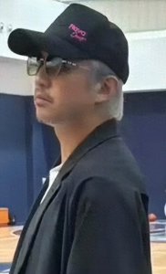 ​邓超断崖式衰老惊呆众人！45岁的人像60岁，头发胡子全白判若两人