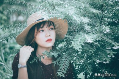 ​女生不主动聊天是不喜欢吗，微信上从不主动联系你的女人