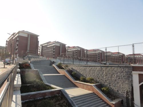 青岛理工大学新校区在哪(临沂青岛理工大学新校区)-第1张图片-
