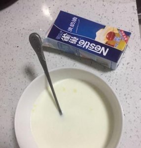 ​只有纯牛奶怎么做奶油,用纯牛奶如何自制奶油奶酪