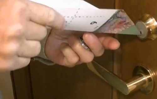 门锁不灵活用什么润滑,门锁不灵活用什么润滑油图5