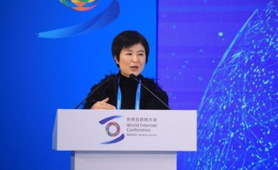 ​张泉灵：生命的后半场，我想重来一次