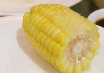 ​煮玉米怎么煮好吃要多长时间（煮玉米需要多长时间？1个半小时最好吃，你烹饪