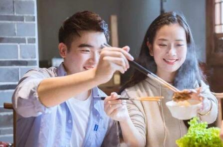 女生问你吃饭了吗怎么神回复4