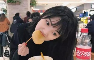 ​当女生问你吃饭了吗怎么神回复去撩她？