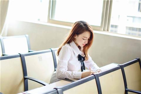 女朋友没哄好生气了怎么哄