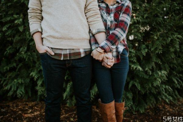 前妻还爱你的表现 前妻对你没感情的表现