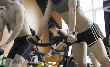 女生可以练腹肌吗?女生怎么练腹肌? 女生可以练腹肌吗?女生怎么练腹肌?