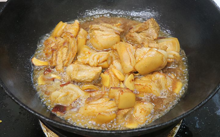 羊肉炖白菜的做法（超好吃的羊肉白菜炖粉条教程）