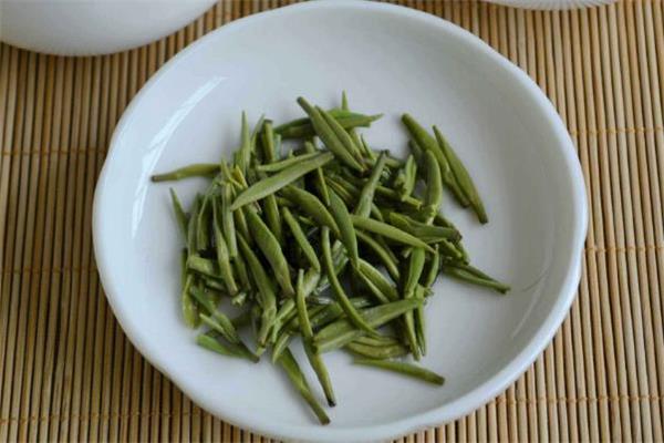 竹叶青茶怎么保存 竹叶青茶可以长期喝吗 竹叶青茶怎么保存 竹叶青茶可以长期喝吗