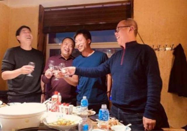 生活为啥年轻人如此抵抗“酒桌文化”?不是不懂事,是这3个原因所致 3