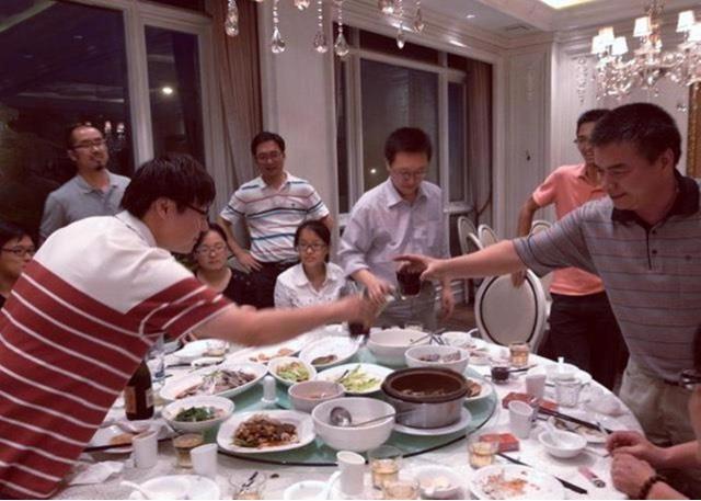 生活为啥年轻人如此抵抗“酒桌文化”?不是不懂事,是这3个原因所致 2