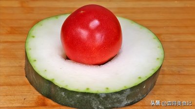 ​冬瓜和什么菜一起炒？和它是绝配，这样做太香了，开胃又解馋