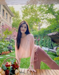 ​冬天除了穿牛仔裤还可以穿什么裤子(冬季牛仔裤里面穿什么)