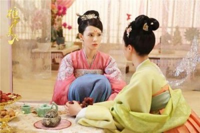 ​岳绮罗、小丁猫、花月、胡飞鸾，陈瑶所饰的角色你最喜欢哪个？