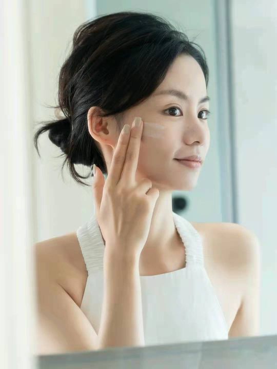 sk2属于什么档次的（盘点几款大牌贵妇霜）