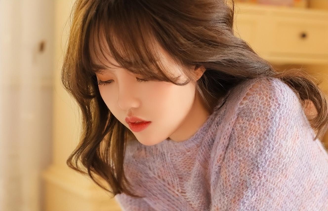 还没确定关系见面送什么礼物(第一次跟女生见面送什么礼物合适)