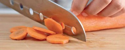 ​红萝卜和虾可以一起吃吗