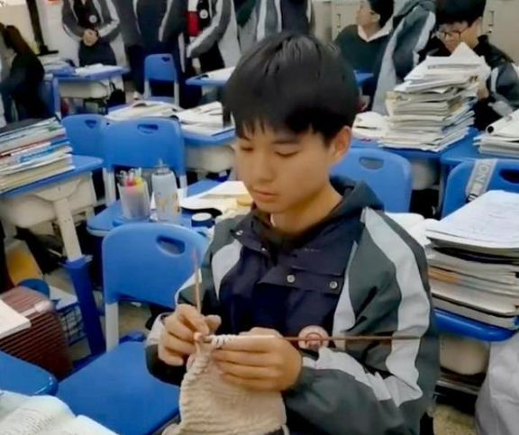 织围巾视频,围巾的编织教程图3