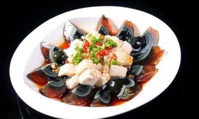 ​皮蛋凉拌的做法,凉拌皮蛋的简单做法