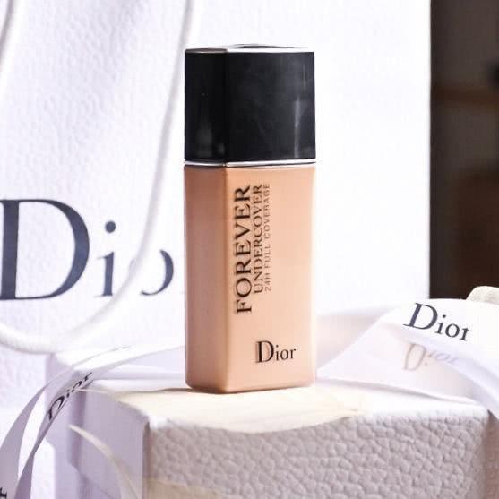 雅诗兰黛dw粉底液到底好不好用（5款大牌粉底液测评）(3)