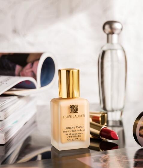 雅诗兰黛dw粉底液到底好不好用（5款大牌粉底液测评）(6)