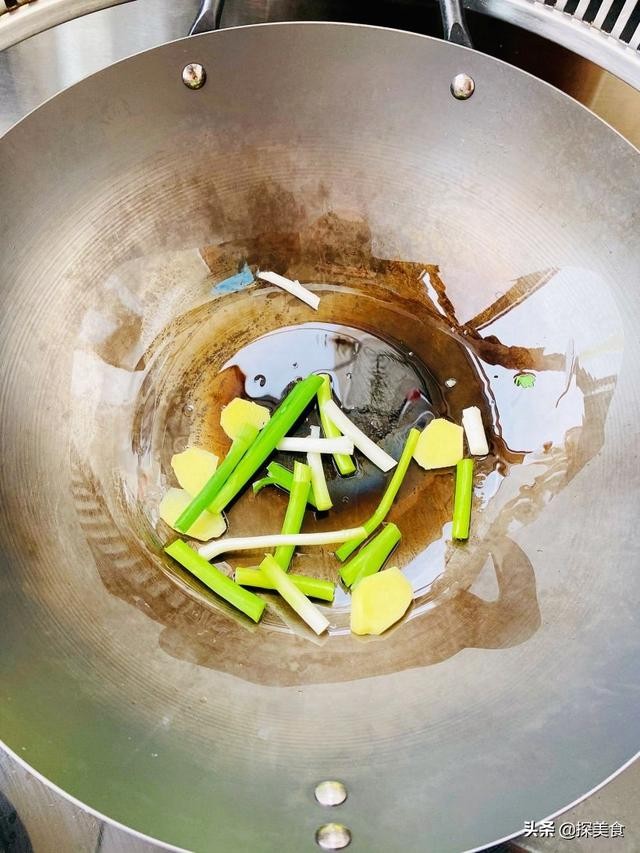 最简单的鸭架汤做法(百分百成功的奶白鸭架汤)(8)