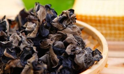 ​木耳焯水之后怎样保存，黑木耳泡发后怎么存放？