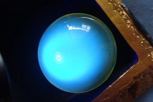 多米尼加蓝珀多少钱一克?