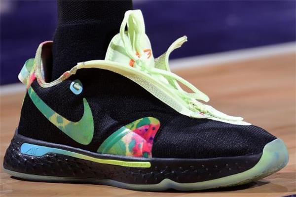 nike pg4透气性怎么样 耐克pg4鞋底软吗 nike pg4透气性怎么样 耐克pg4鞋底软吗