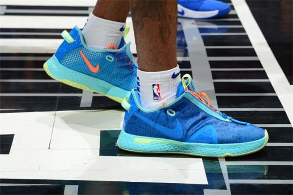 nike pg4透气性怎么样 耐克pg4鞋底软吗 nike pg4透气性怎么样 耐克pg4鞋底软吗
