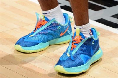 ​nike pg4透气性怎么样 耐克pg4鞋底软吗