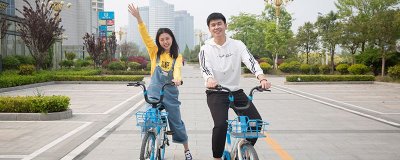 ​牛仔裤为什么会有味道